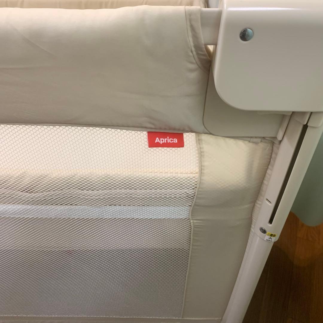 ☆美品☆【Aprica】アップリカ ココネルエアー ベビーベッド 折りたたみ