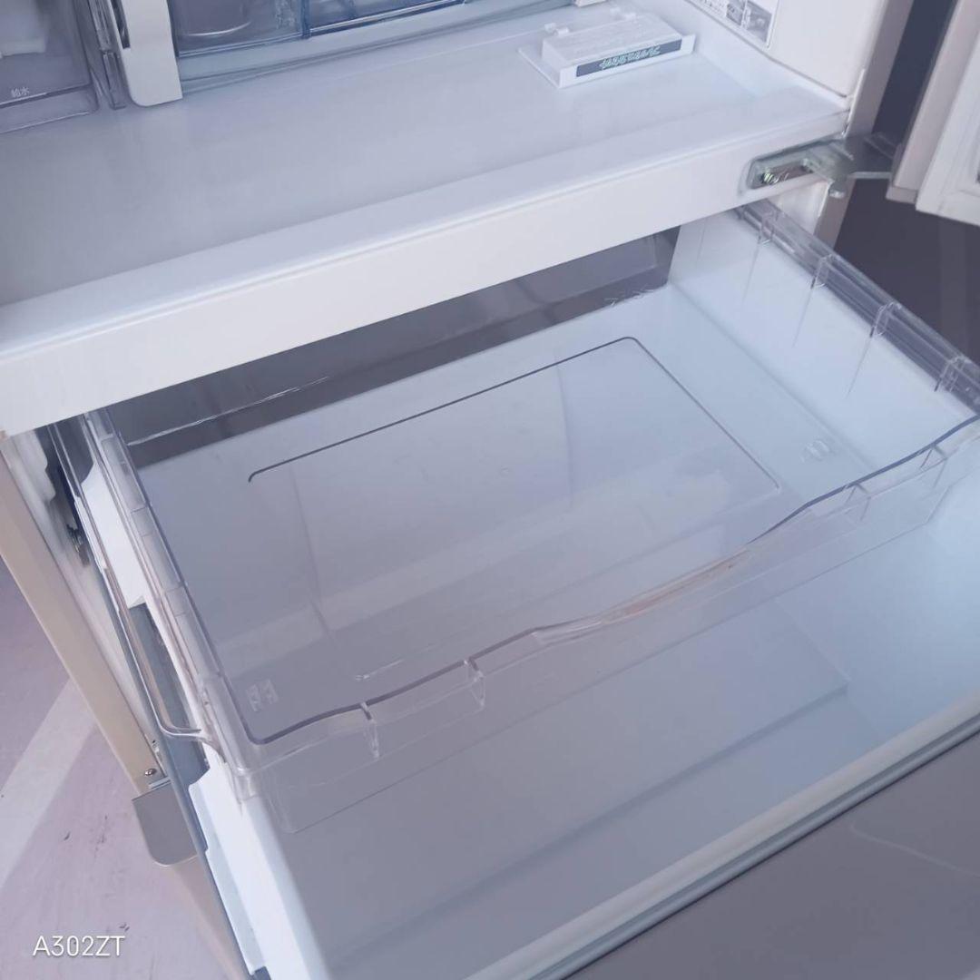 C07B6 送料設置無料 日立　自動製氷機能付き　大型冷蔵庫　265L