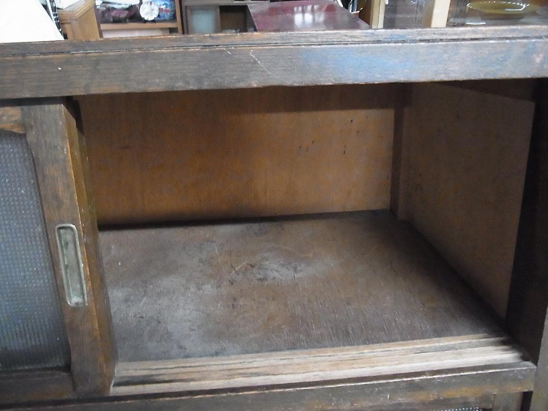 アンティーク　木製キャビネット　茶箪笥　収納　飾り棚　レトロガラス戸