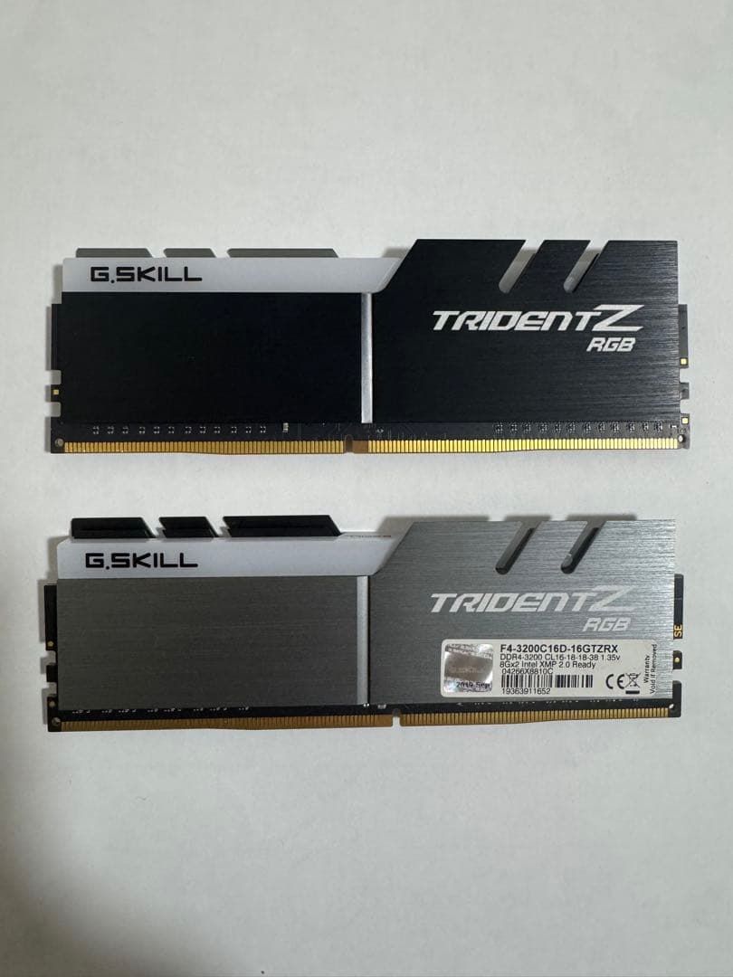 G.Skill Trident Z RGB 8GB×2枚