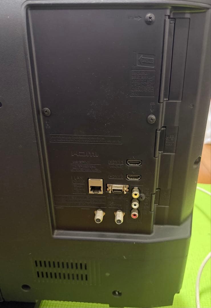 Panasonic TH-32D305 32インチ液晶テレビ