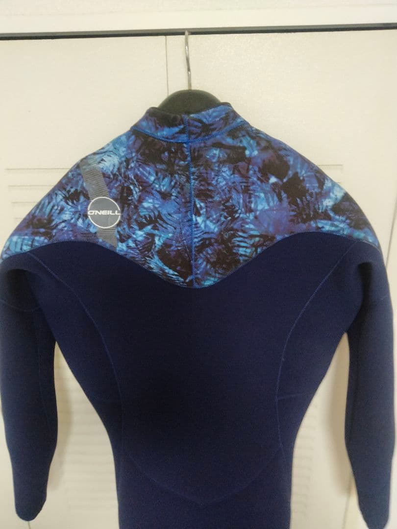 ★サーフ★ONEILLフルスーツ3㍉!★
