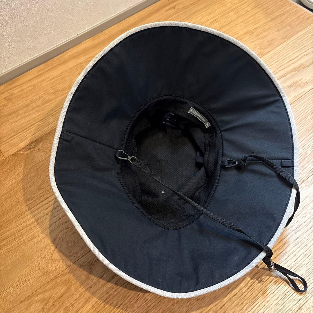 サンバリア100 ウィンドウハット　アイボリー　完全遮光帽子100%