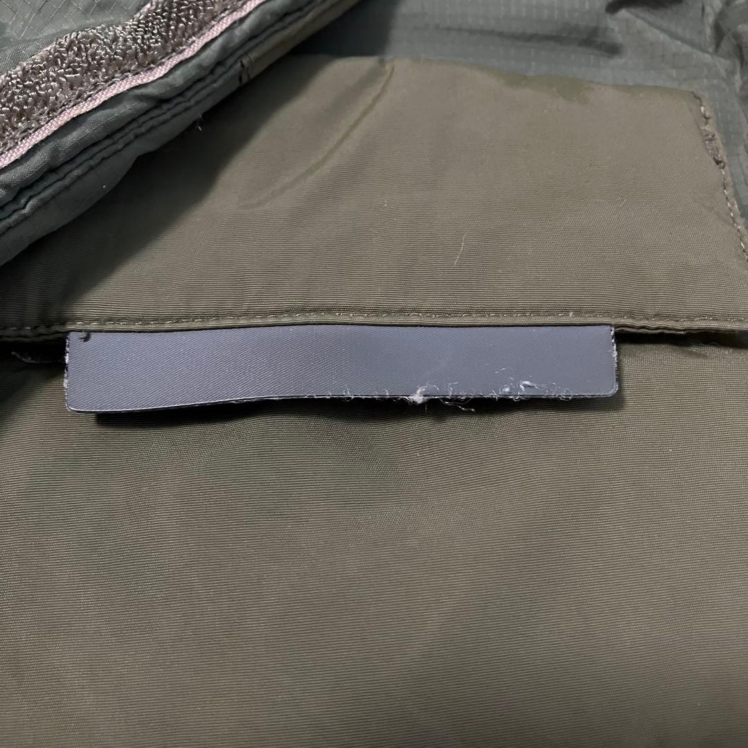 ノースフェイス　７００ＦＰ　ワンポイント刺繍　ダウンジャケット　グリーン　Ｓ