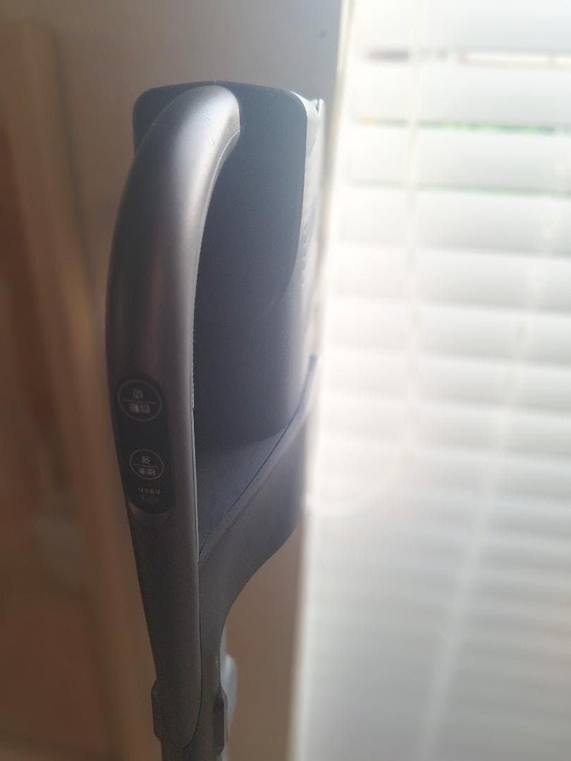 美品✨ 東芝 TOSHIBA コードレスクリーナー VC-CLX72-H