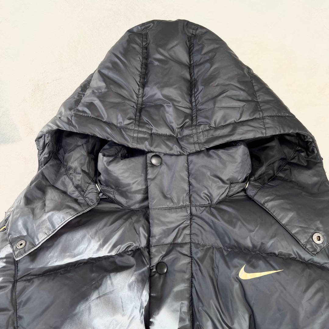 ナイキ　ダウンベンチコート　ブラック/ゴールド　M