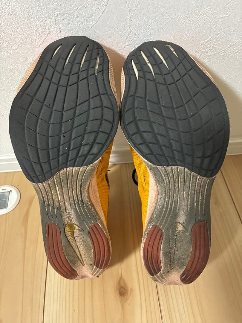 ヴェイパーフライネクスト%2 27cm