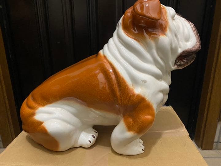 イタリア製　陶器　置物　ブルドッグ？　犬
