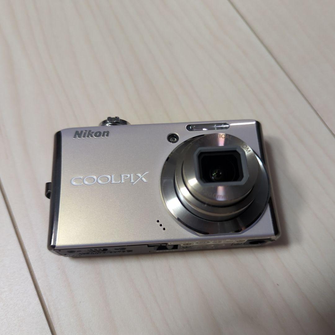 デジタルカメラ Nikon COOLPIX S620 PEARL WHITE