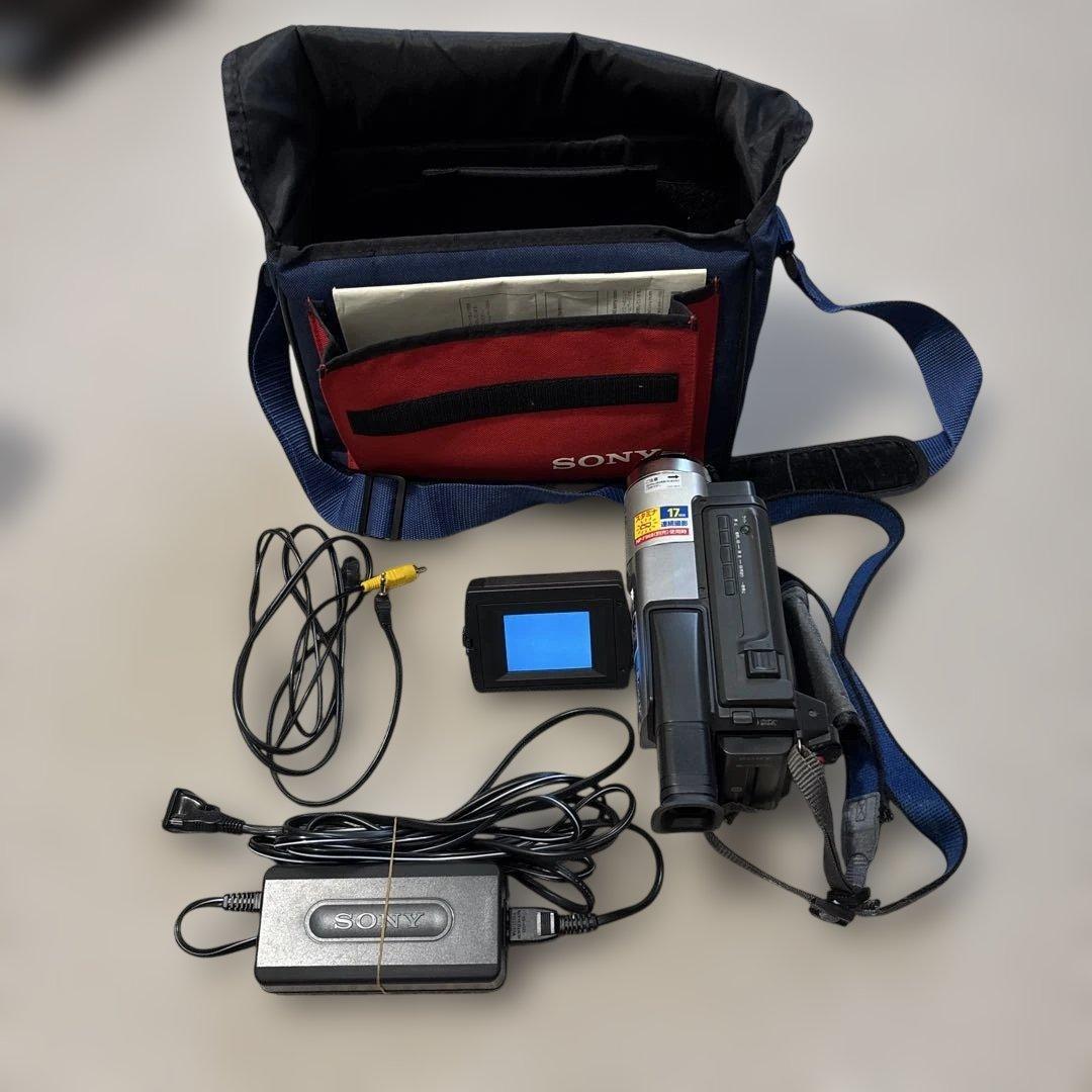 SONY Handycam 240倍ズーム Hi8 ジャンク品　動作確認済み