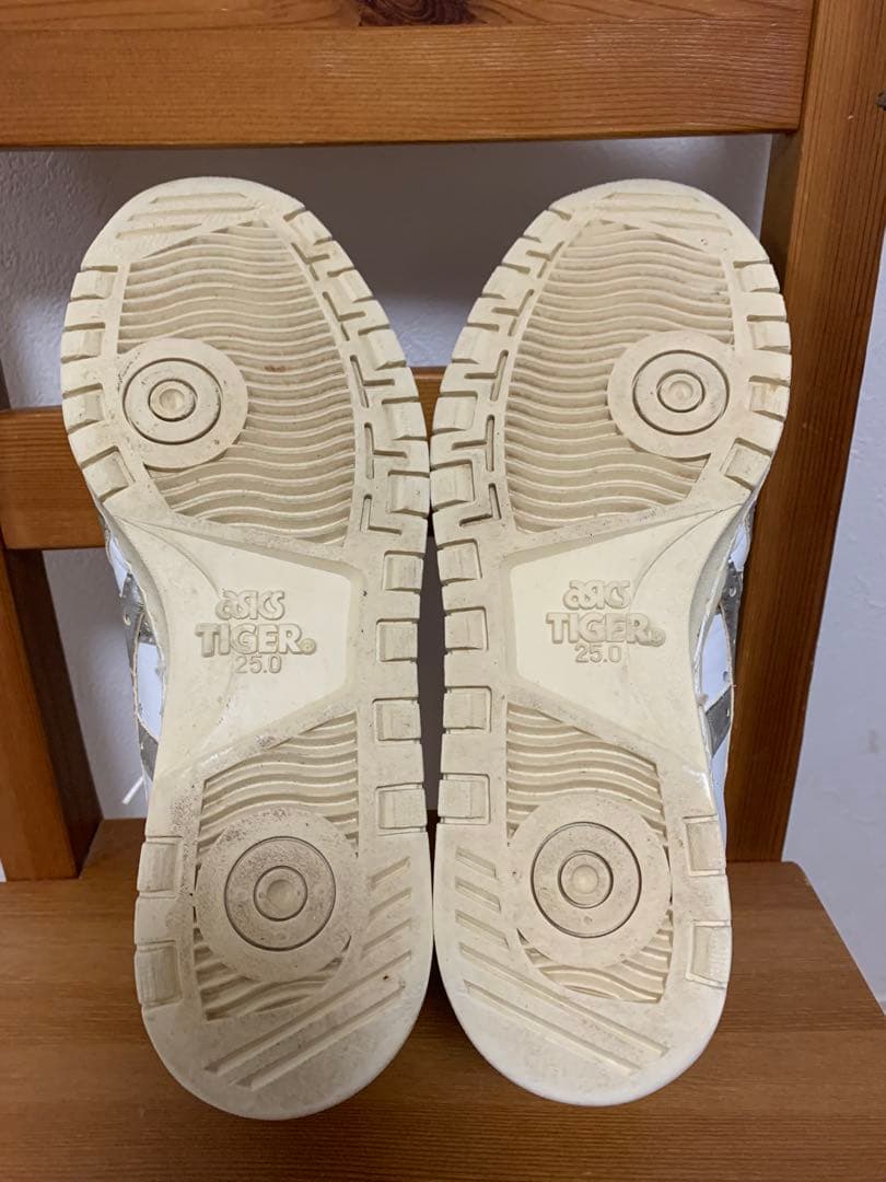 年末SALE！　 asics タイガー　ファブレジャパンL 　バスケットシューズ