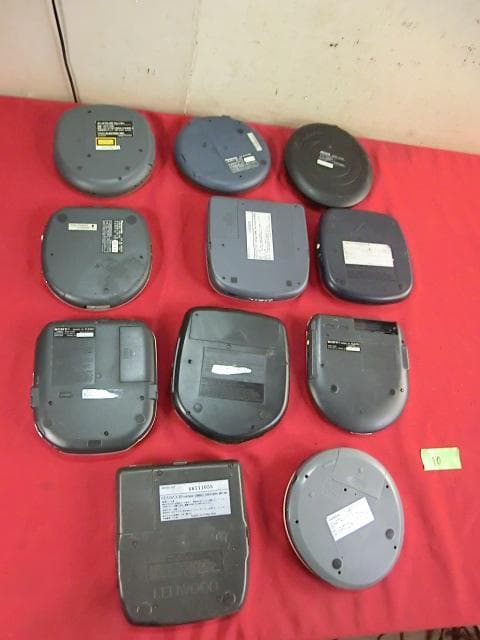 10：ケンウッド ソニー アイワ他　ポータブルCDプレーヤー　計11点　ジャンク