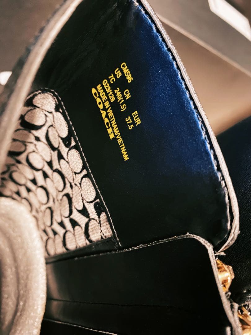 【未使用に近い】コーチCOACH ロングブーツ ブラック ゴ