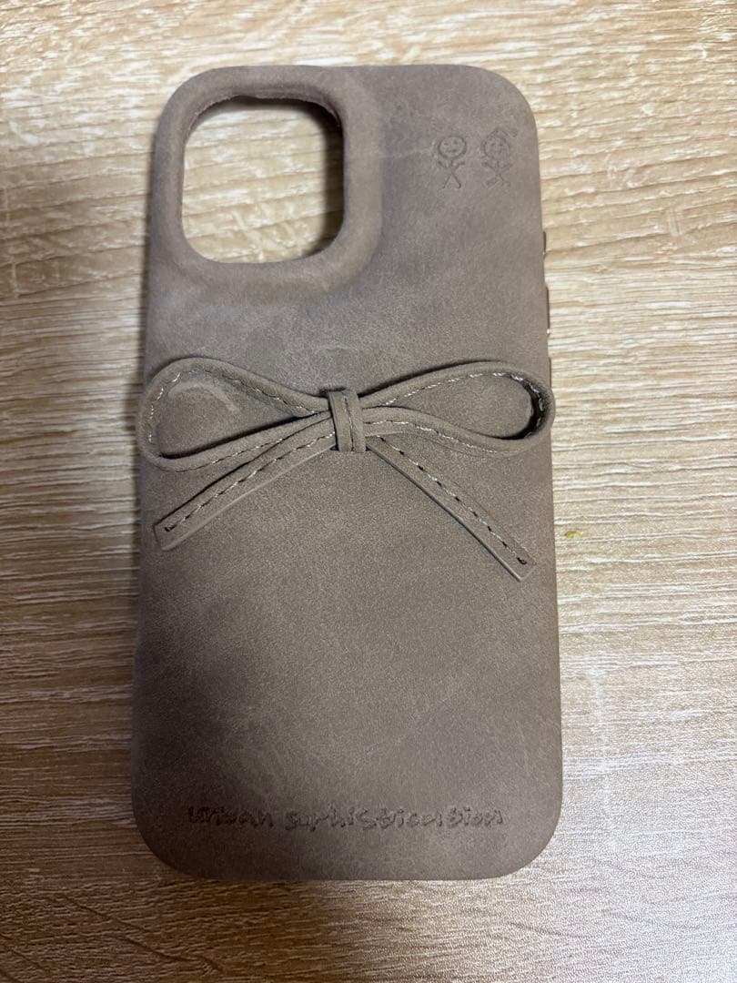 【値下げ交渉可】アーバンソフィスティケーションiPhone17用