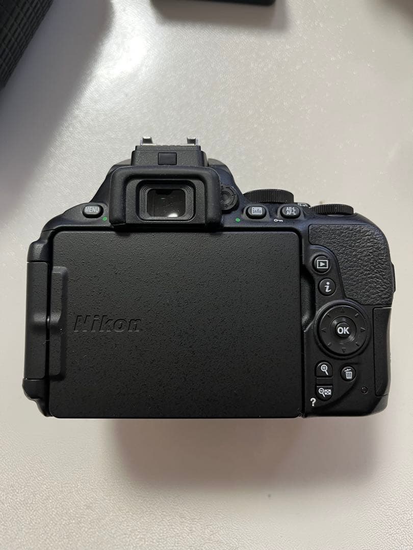 Nikon D5600ダブルレンズ