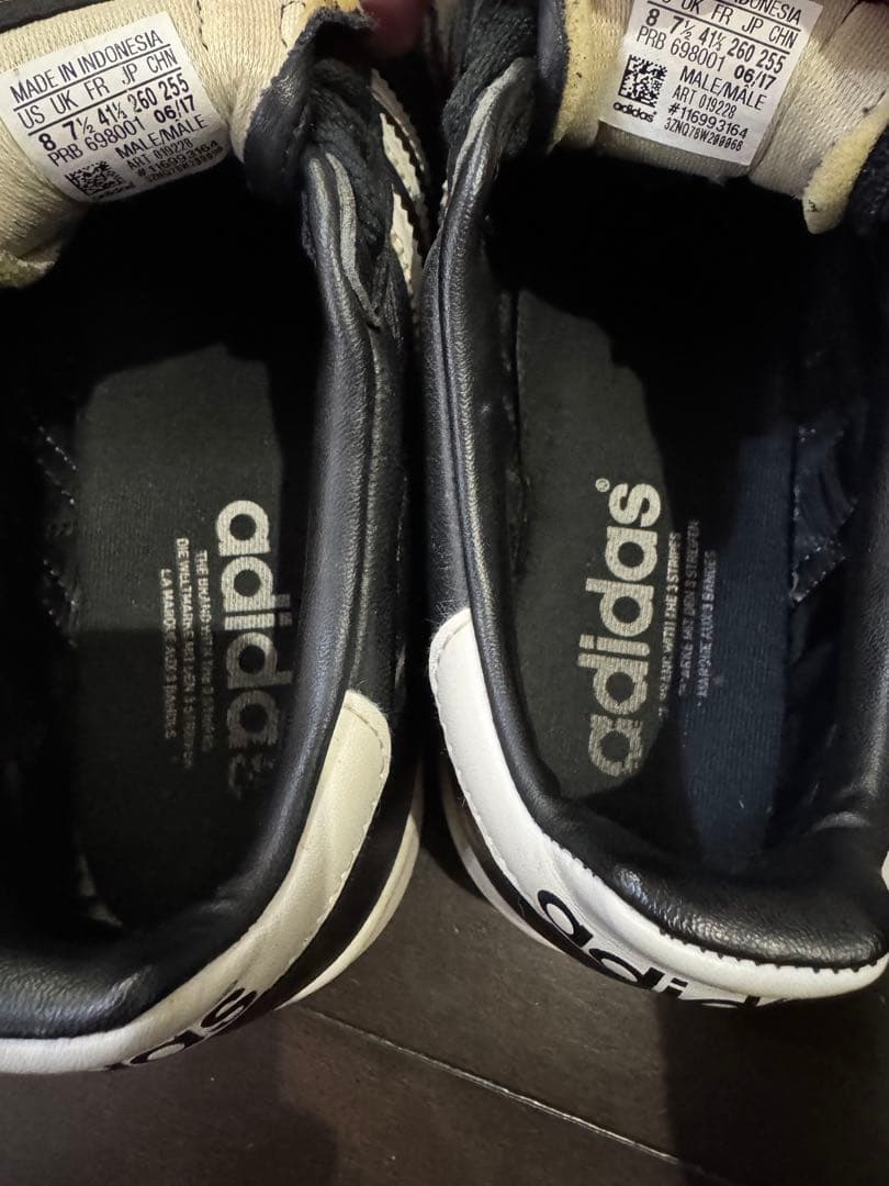 adidas Mundial Team サッカーシューズ 黒/白26cm