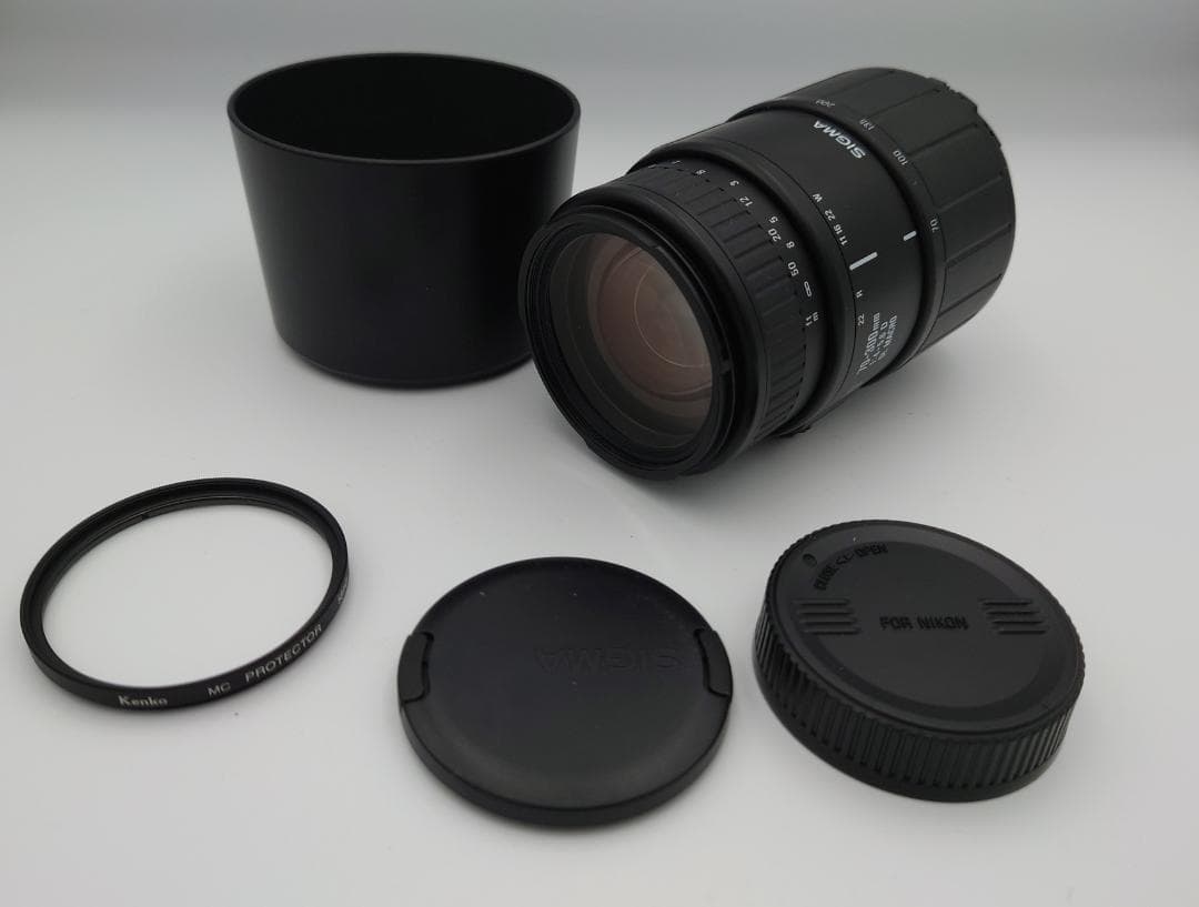 NIKON　D70　一眼レフカメラとレンズ2本セット