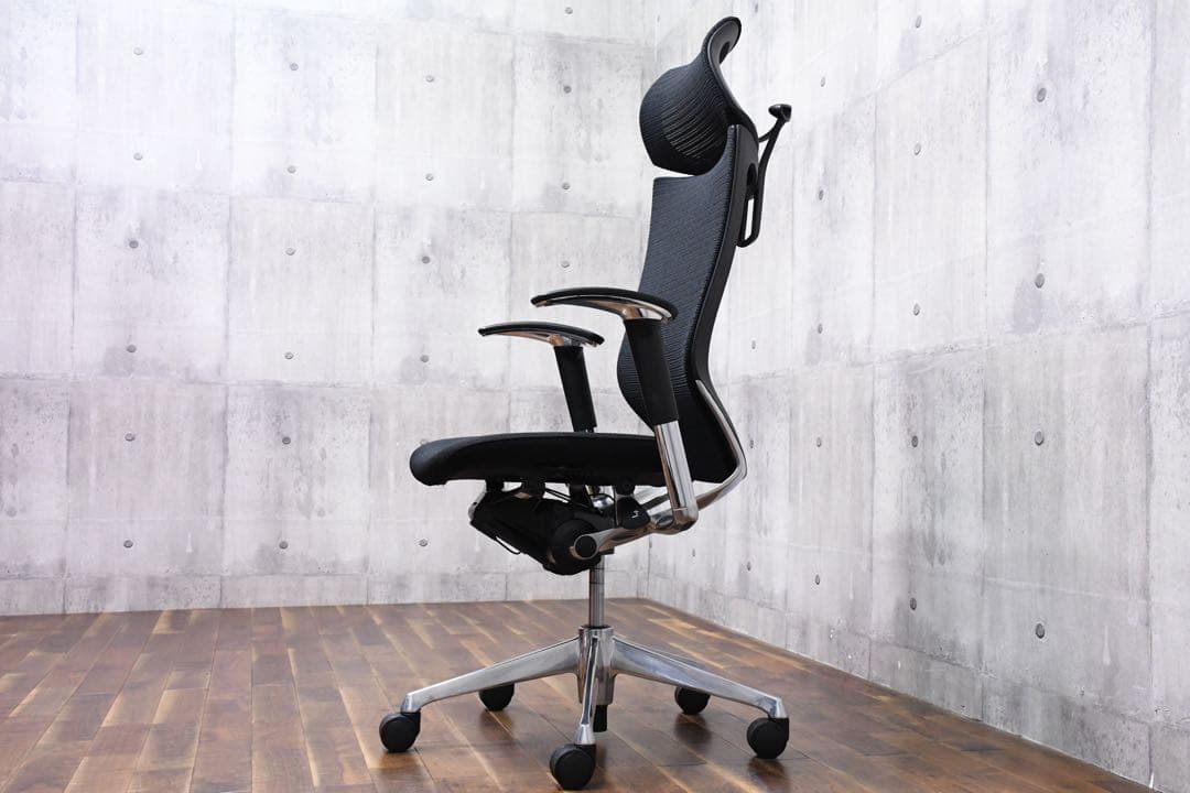 EFK40 オカムラ バロンチェア CP82BR ブラック デスクチェア