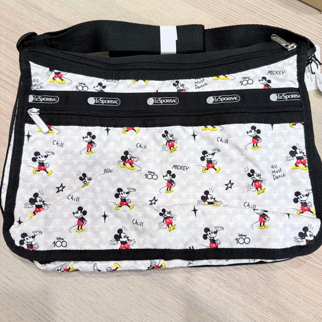 【新品】LESPORTSAC ディズニー100周年　ショルダーバッグ　ポーチ付