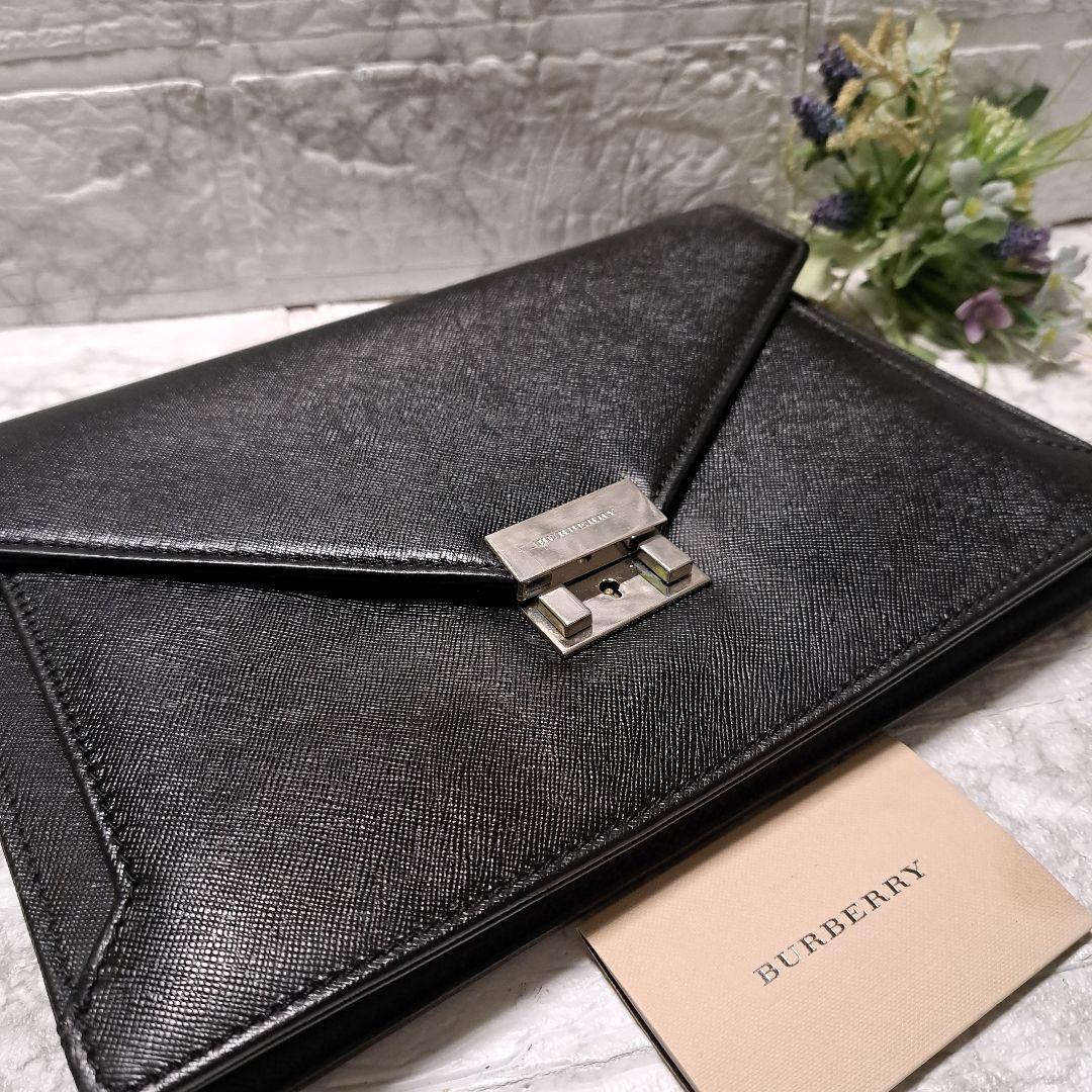 ✨️美品✨️BURBERRY バーバリー　クラッチバックセカンドバック　黒