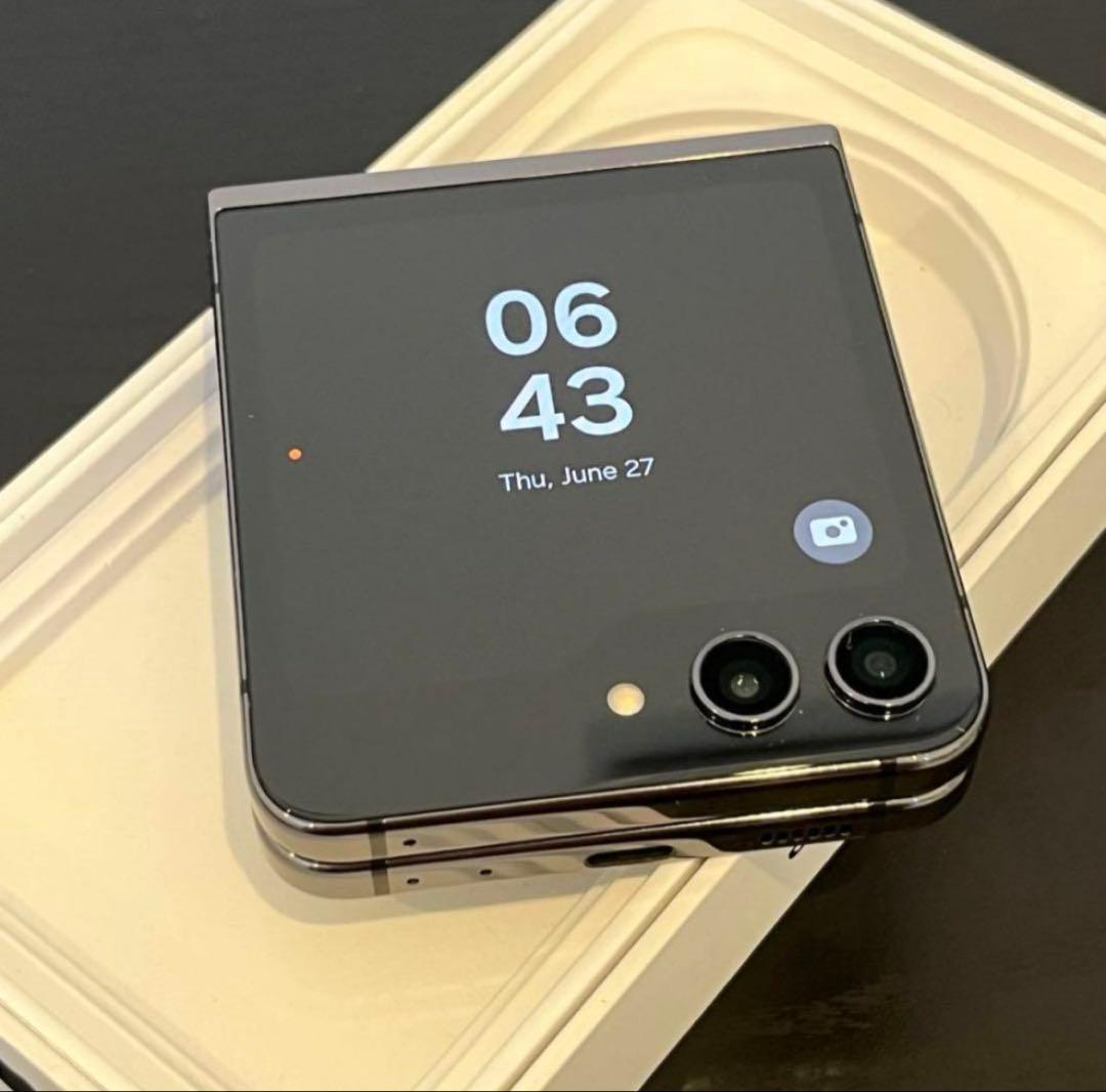 【良品】Android Galaxy Flip 5｜256gb｜SIMフリー