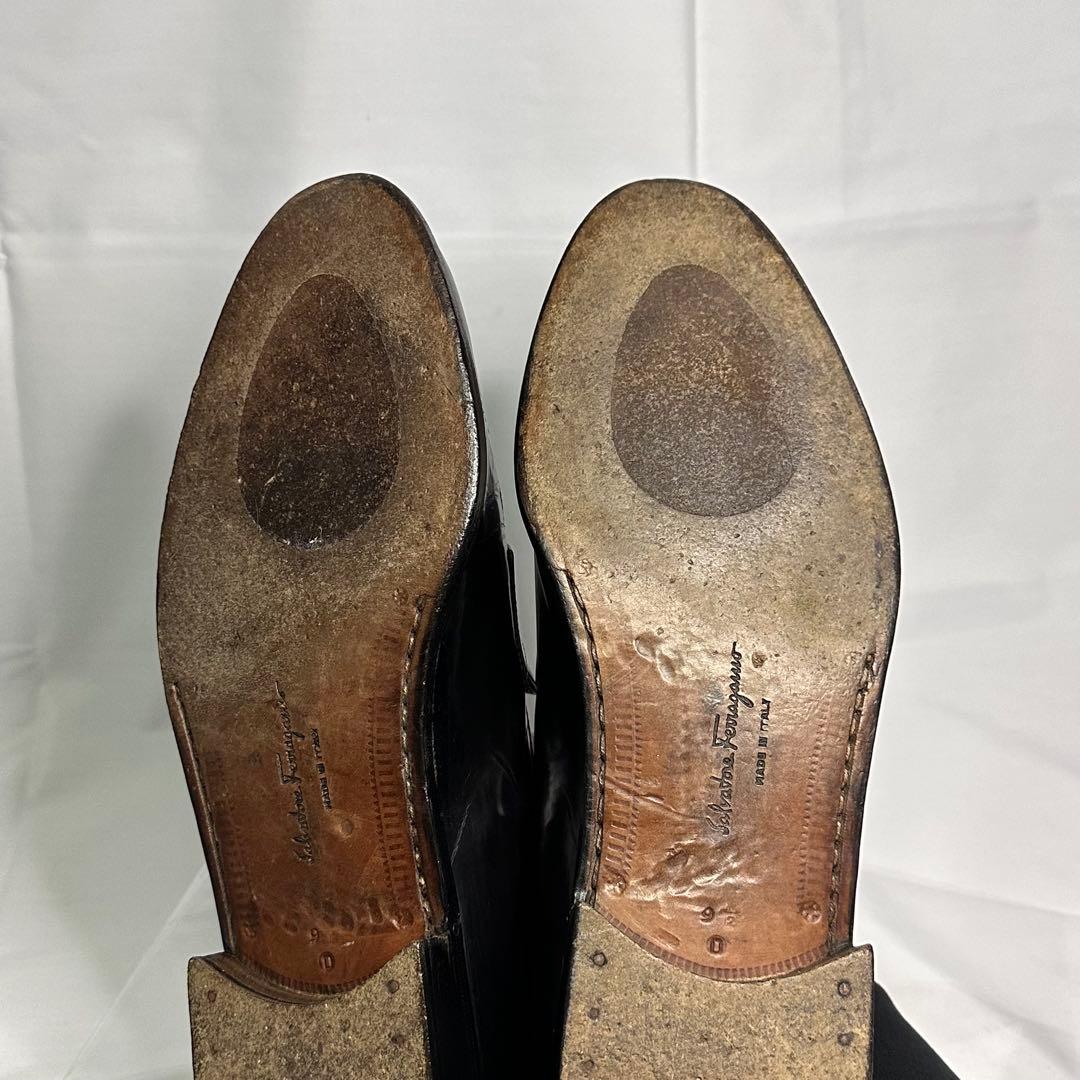 フェラガモ☆メンズ☆革靴☆レザーローファー☆ブラック☆サイズ9.5 D☆186