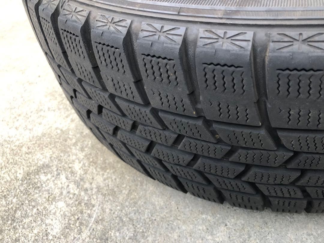 ボルボ純正7.5J×17×45 215/50R17アイスナビ6付ホイールセット