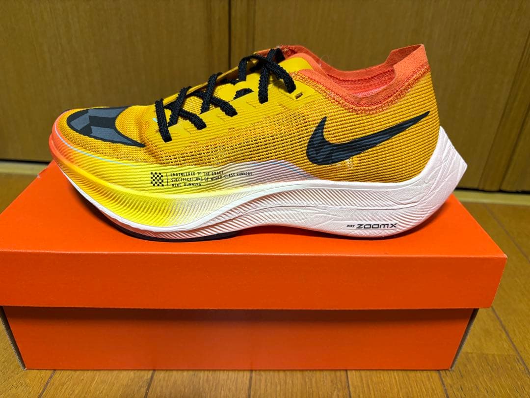 【新品未使用】NIKE ヴェイパーフライ ネクスト% 2 27cm タグ付