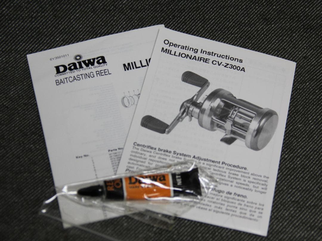 DAIWA　ミリオネア　CV-Z300 　　　外箱、専用袋、取扱説明書