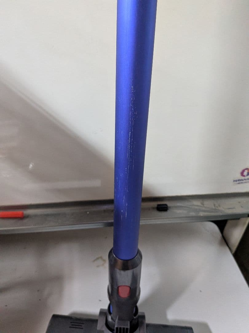 Dyson SV11 Fluffy ダイソン 掃除機 本体＋純正充電器 動作品
