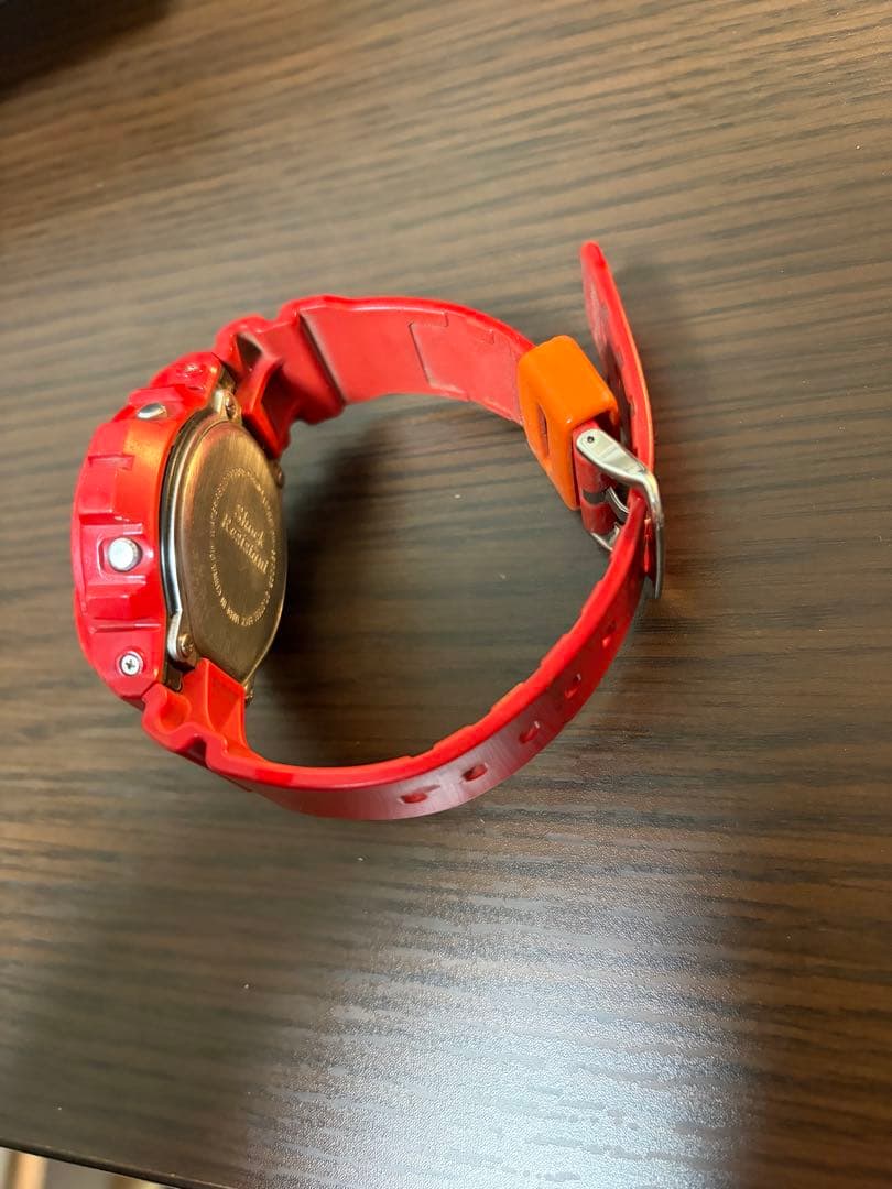CASIO G-SHOCK DW-6900CBモデル レッド