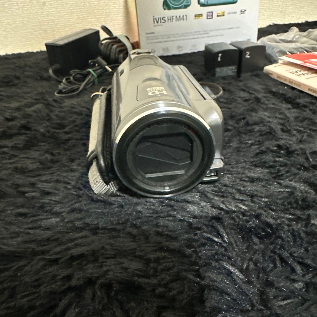 CANON デジタルビデオカメラ IVIS HFM41 箱付き 付属品多数