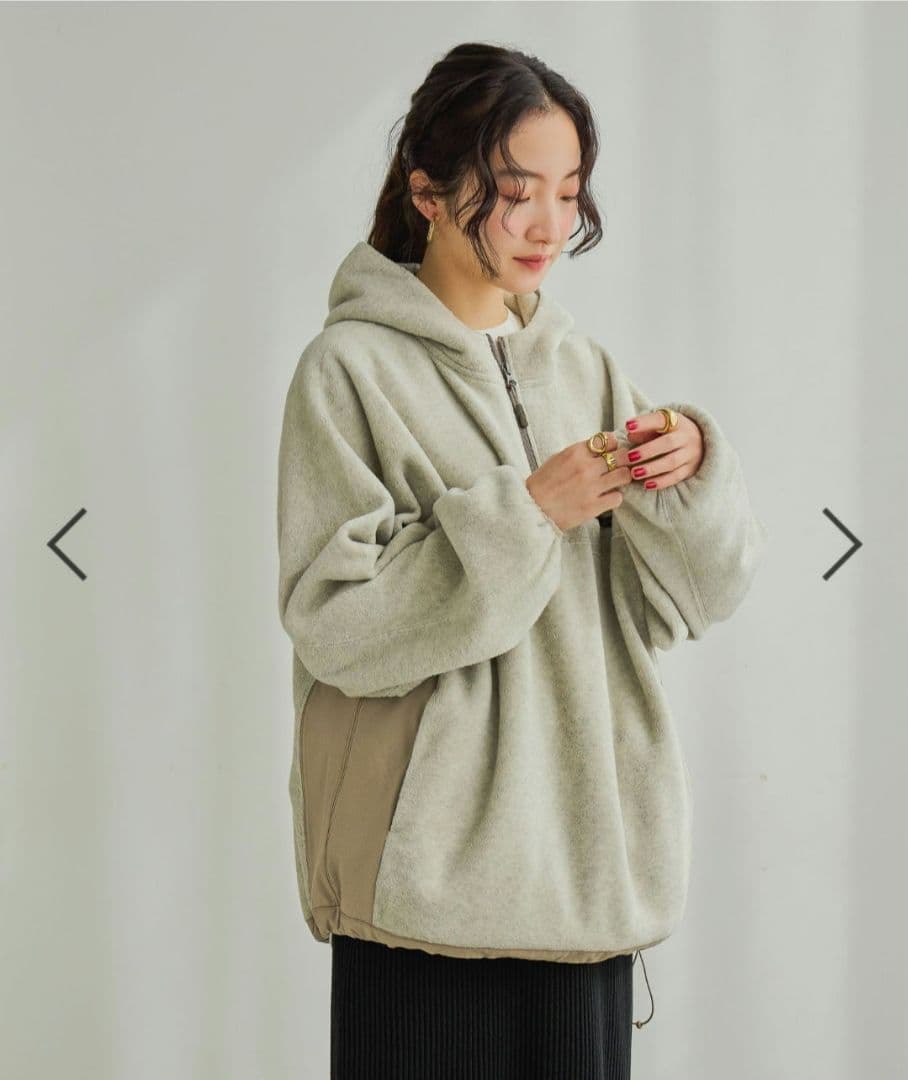 niko and… ソフトフリース切り替えZIP パーカー 完売品 ベージュ