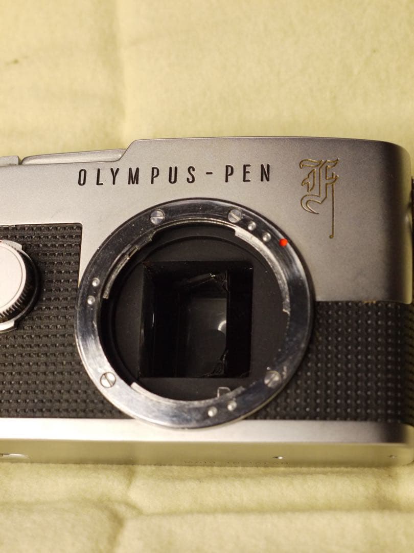 OLYMPUS PEN F 整備済み、完動美品　ボディのみ　NO.108542