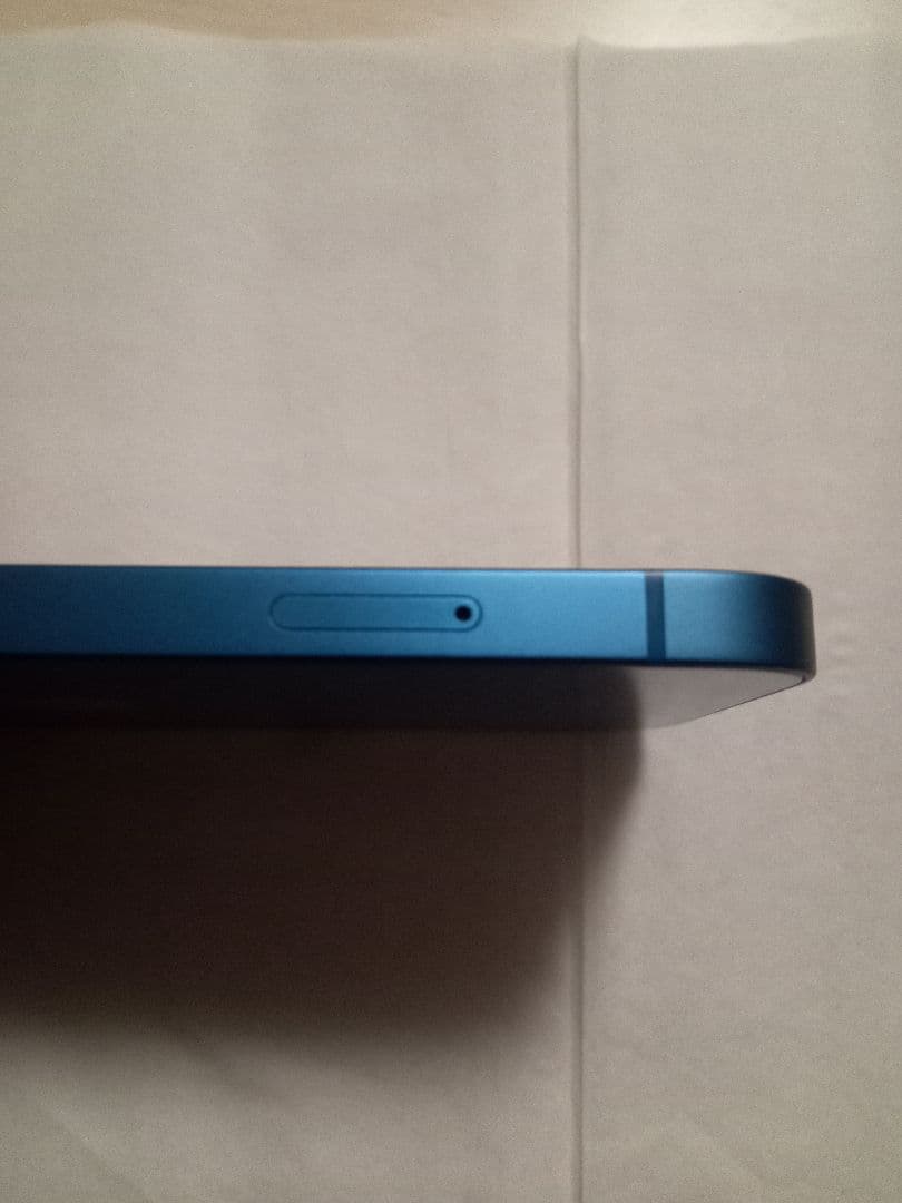 【美品】Apple iPhone 13 本体 ブルー 256GB