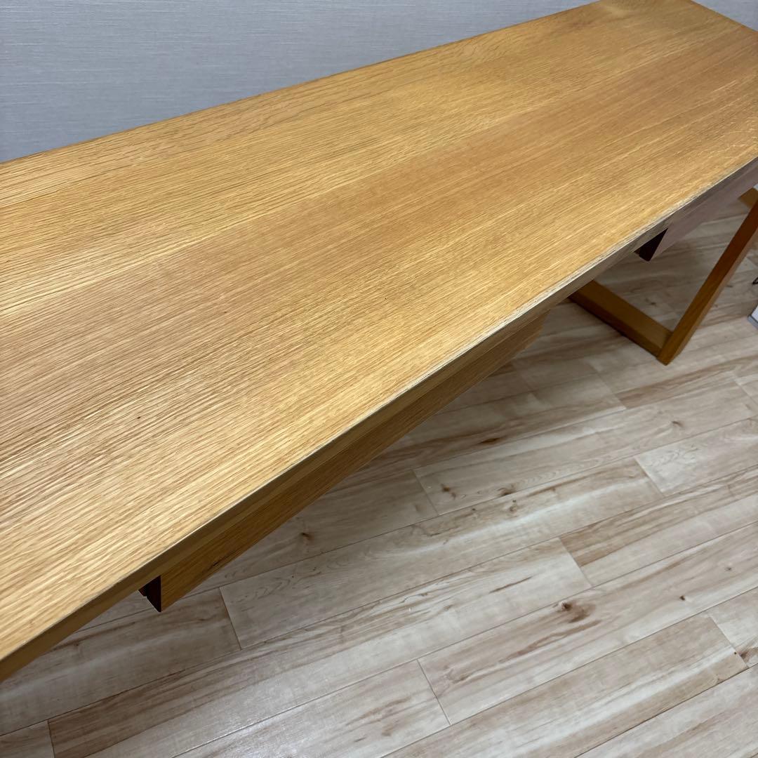 飛騨産業　HIDA 勉強机　引き出し2コ　　180cm×46cm 補助脚付き