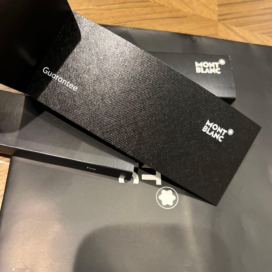 MONTBLANC/STARWALKER ULTRA BLACK ボールペン・芯