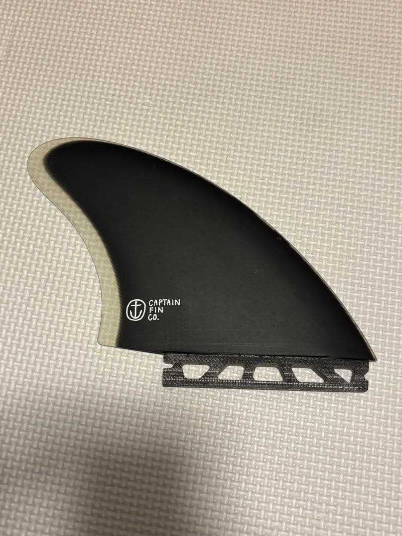 CAPTAIN FIN ツインキールフィン