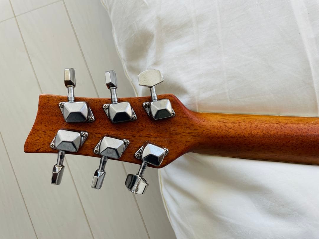 【たいきたいきん】マスタークラフト　ミニエレアコギター