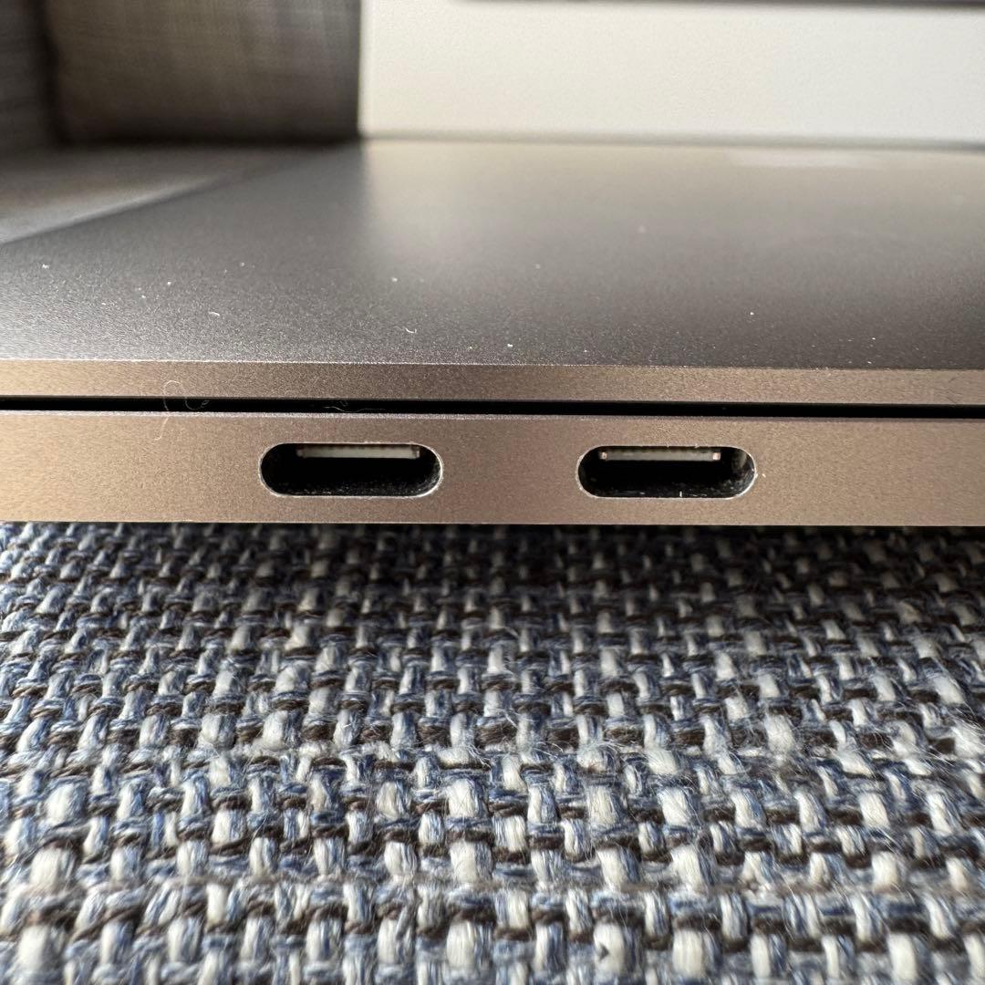 【専用出品】 MacBook Pro 13inch 1TB シルバー