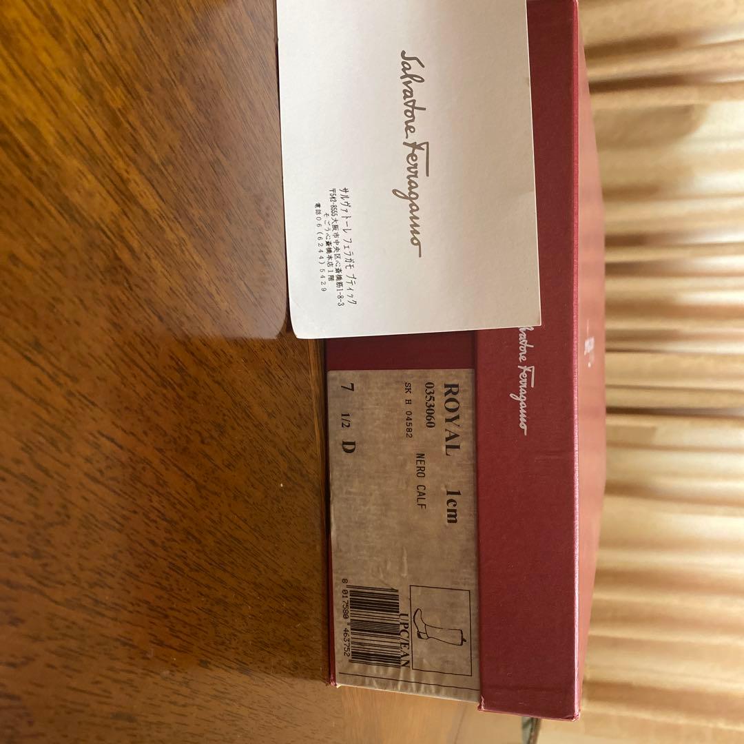 フェラガモ　ロングブーツ　黒　サイズ7.5