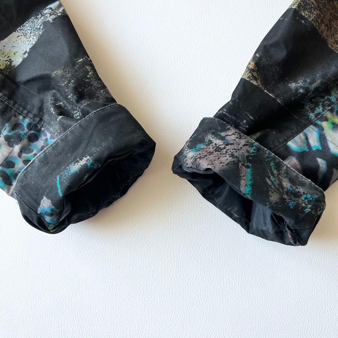 3288【美品】ボルコム　ジャケット 総柄 ボーダー アニマル柄　L 黒