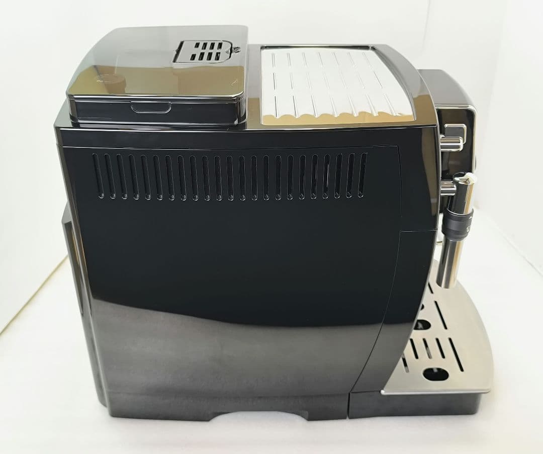 デロンギマグニフィカS コンパクト全自動コーヒーマシン ECAM23120BN4