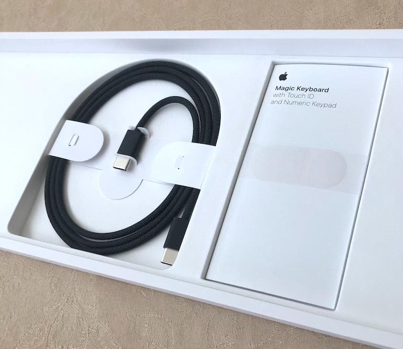 極上優良品｜USB-C｜ブラック｜Touch ID｜Magic Keyboard