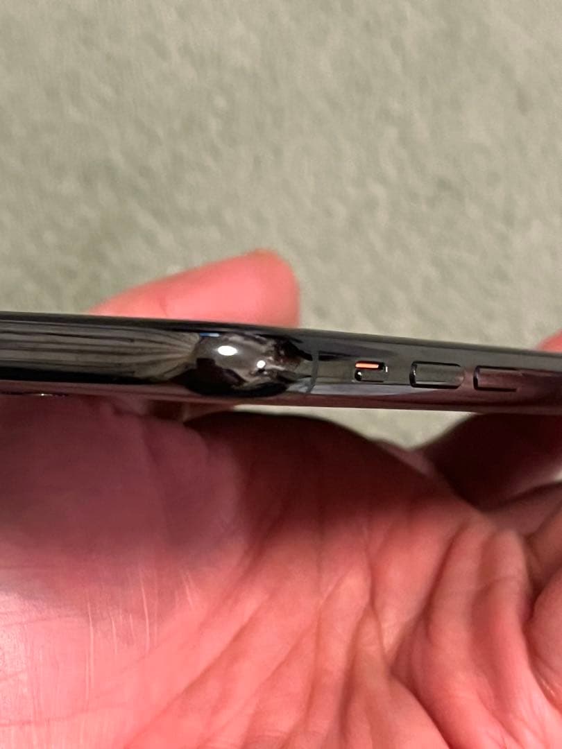 iPhone 11 pro 256G SIMロック解除済