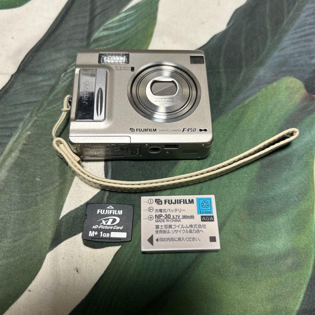 Fujifilm F450 コンパクトデジタルカメラ