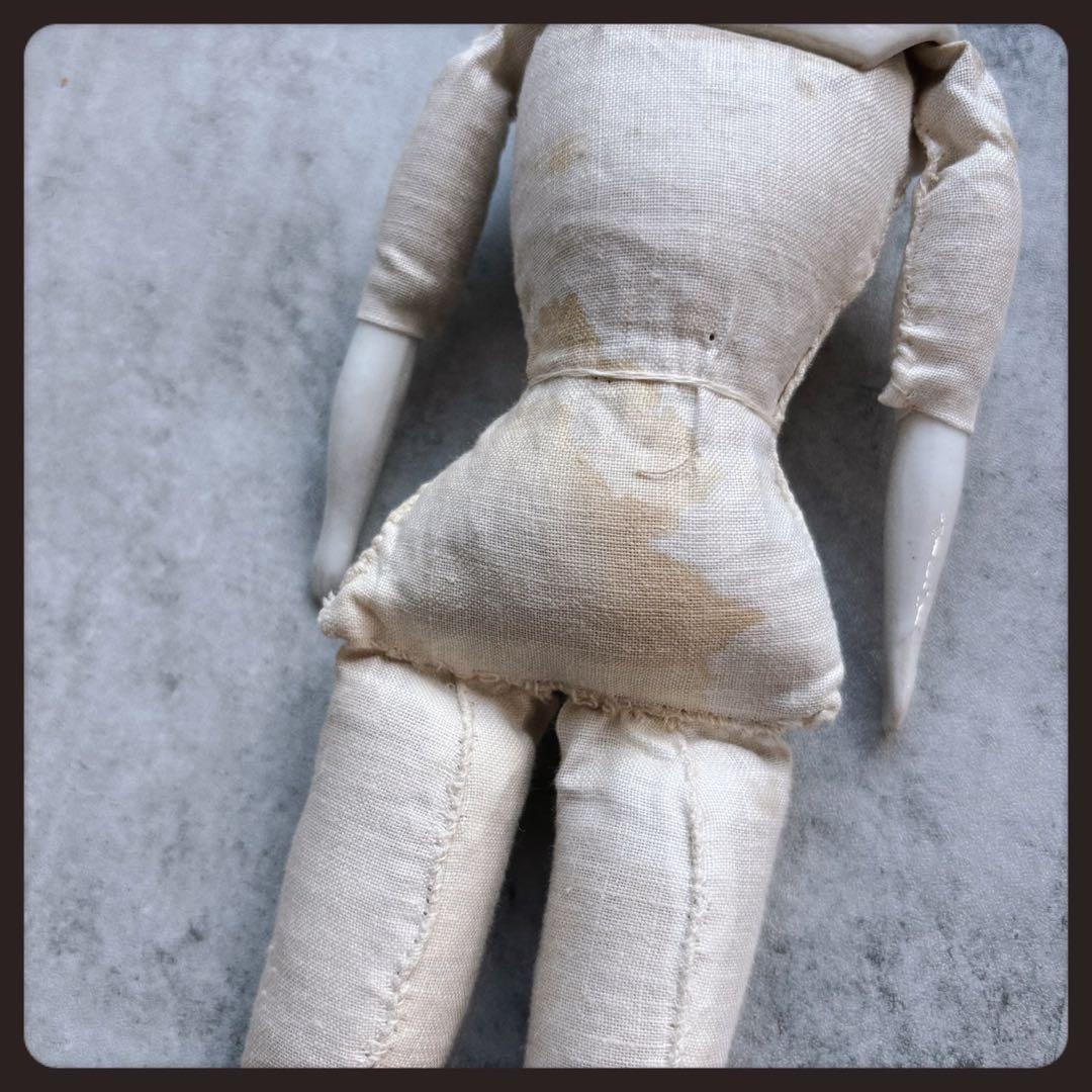 アンティーク チャイナヘッドドール　 クラシカルスタイル ビスクドール