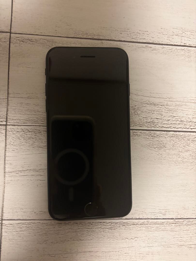 Apple iPhone SE第3世 美品　 ジャンク品　SIMフリー
