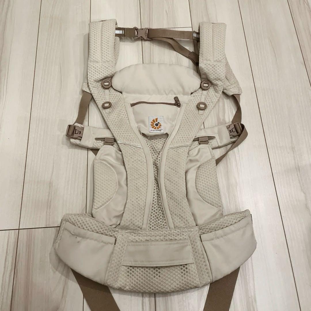 ergobaby オムニブリーズ　ナチュラルベージュ 抱っこ紐