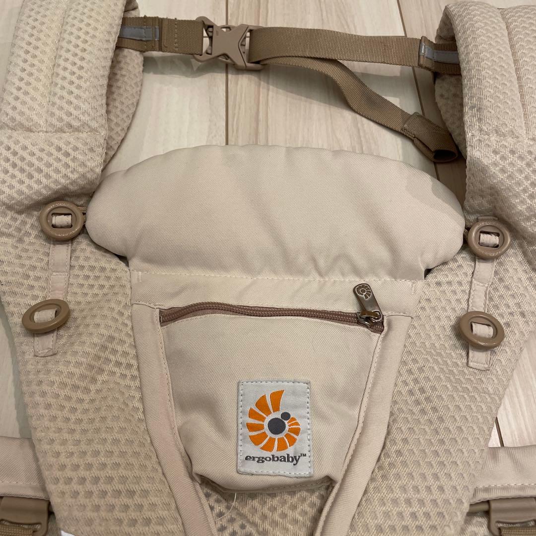 ergobaby オムニブリーズ　ナチュラルベージュ 抱っこ紐